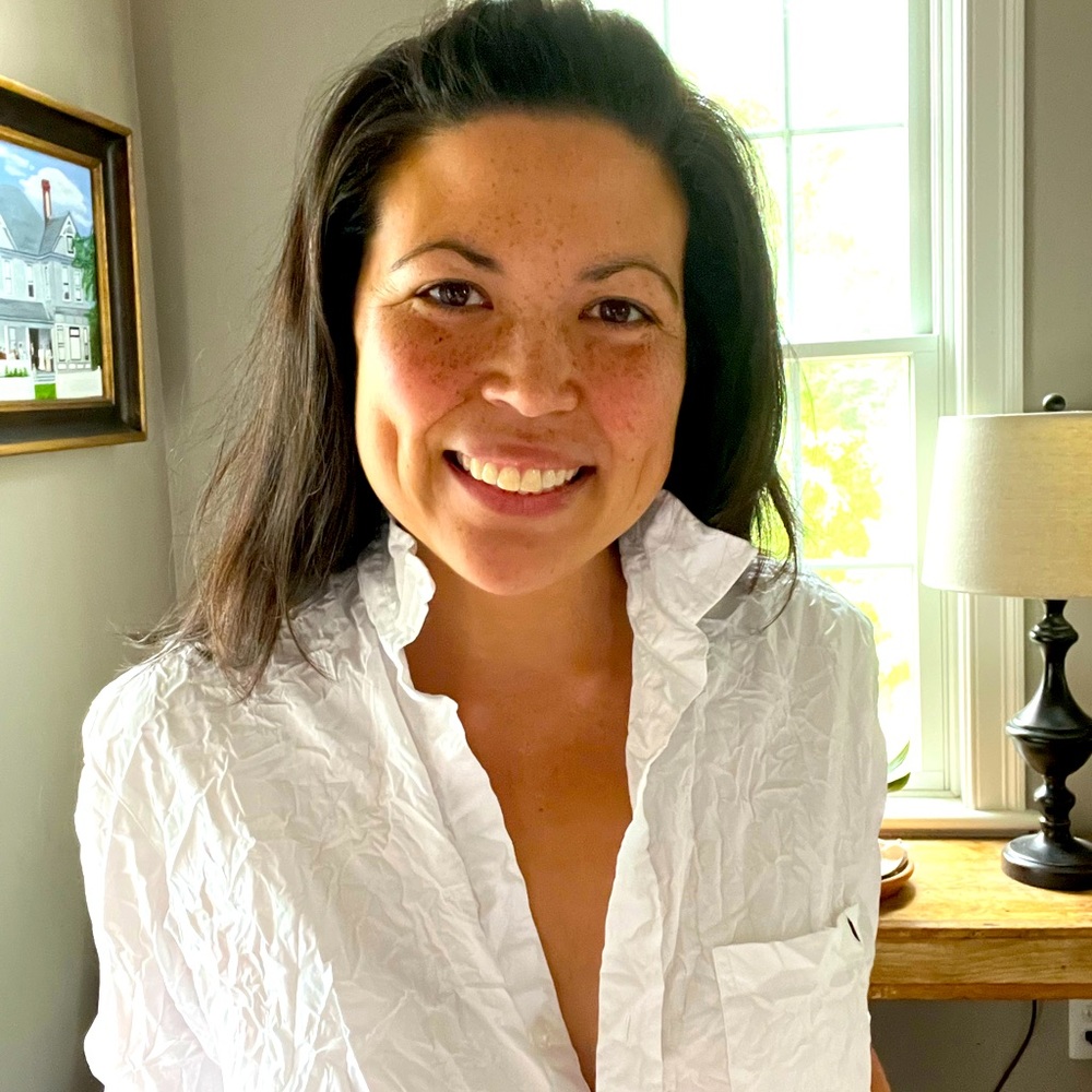 Meet your Posher, Angela